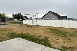105 E 200 N, Centerfield, UT 84622 - Photo 3