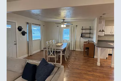 105 E 200 N, Centerfield, UT 84622 - Photo 9