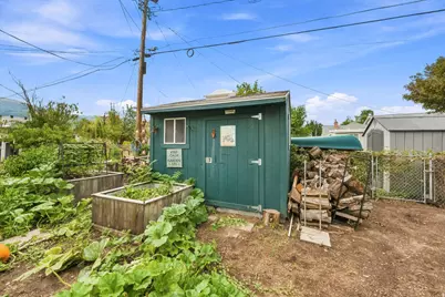 262 E Center St, Bountiful, UT 84010 - Photo 5