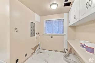 262 E Center St, Bountiful, UT 84010 - Photo 37