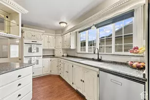 262 E Center St, Bountiful, UT 84010 - Photo 19