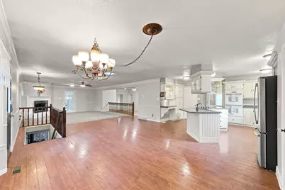 262 E Center St, Bountiful, UT 84010 - Photo 17