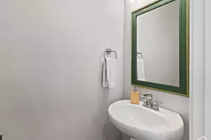 188 E Hamilton Row, Saratoga Springs, UT 84045 - Photo 11
