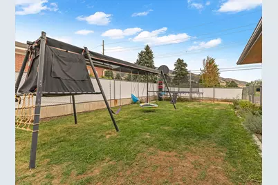 279 S 300 E, Brigham City, UT 84302 - Photo 23