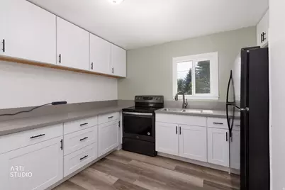 129 W 100 S, Heber City, UT 84032 - Photo 9