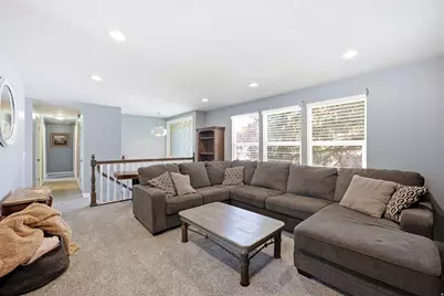 9280 S Laura Anne Way E, Sandy, UT 84094 - Photo 7