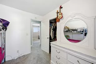 9280 S Laura Anne Way E, Sandy, UT 84094 - Photo 15