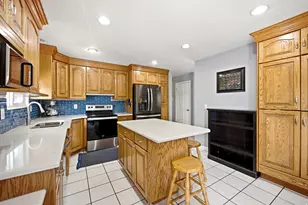 9280 S Laura Anne Way E, Sandy, UT 84094 - Photo 9