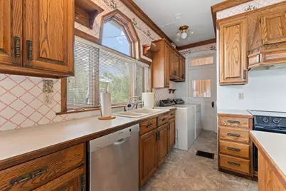 1978 E 1700 S, Salt Lake City, UT 84108 - Photo 7