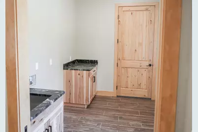 4200 N Elk Meadows Dr, Duck Creek Village, UT 84762 - Photo 15