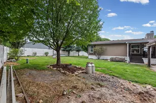 1025 N 300 W, Springville, UT 84663 - Photo 33