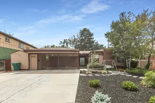 742 E Silver Shadow Dr, Murray, UT 84107 - Photo 1