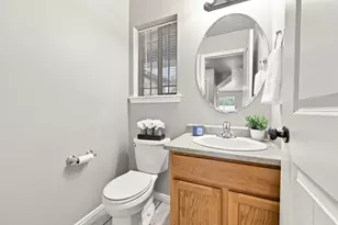 597 S 910 W, Pleasant Grove, UT 84062 - Photo 21