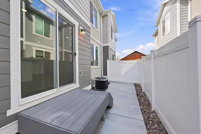 288 N Starboard Dr, Saratoga Springs, UT 84045 - Photo 27
