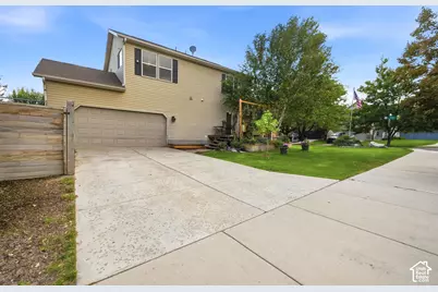 7162 N Ute Dr E, Eagle Mountain, UT 84005 - Photo 3