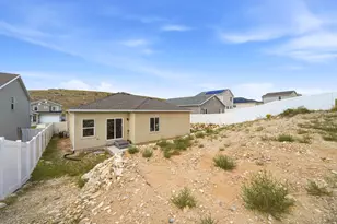 7394 Escalante Dr N, Eagle Mountain, UT 84005 - Photo 29