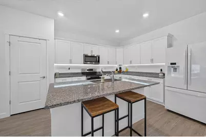 7394 Escalante Dr N, Eagle Mountain, UT 84005 - Photo 11
