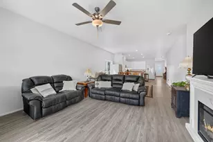 7394 Escalante Dr N, Eagle Mountain, UT 84005 - Photo 7