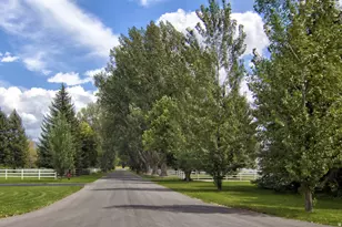 180 W Farm Rd N, Midway, UT 84049 - Photo 3