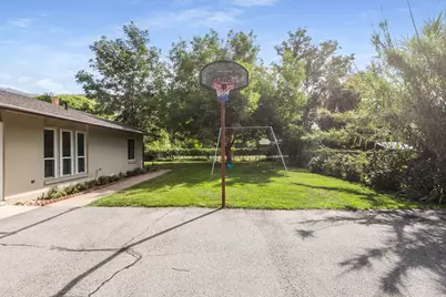 45 S 300 W, Farmington, UT 84025 - Photo 37
