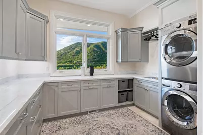 9862 S Granite Slope Dr, Sandy, UT 84092 - Photo 21