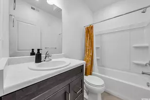 8373 S Iris Lumi Ln, Midvale, UT 84047 - Photo 9