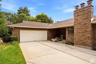 1802 Whispering Oaks Dr, Ogden, UT 84403 - Photo 3