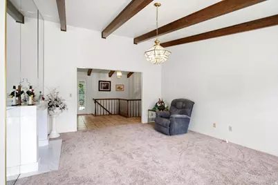 1802 Whispering Oaks Dr, Ogden, UT 84403 - Photo 9