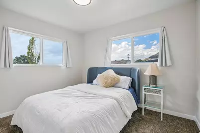 172 S 350 E, Farmington, UT 84025 - Photo 17