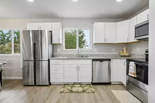 172 S 350 E, Farmington, UT 84025 - Photo 13