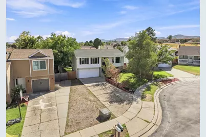 5569 W Tiger Lily Ct, West Jordan, UT 84081 - Photo 29