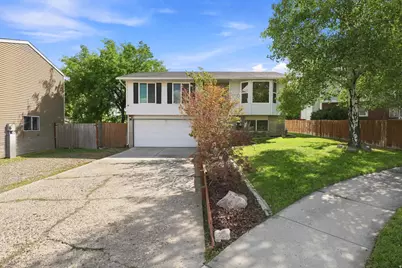 5569 W Tiger Lily Ct, West Jordan, UT 84081 - Photo 31