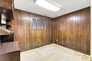 2830 E Valley View Ave S, Holladay, UT 84117 - Photo 35