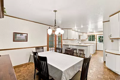 2830 E Valley View Ave S, Holladay, UT 84117 - Photo 13