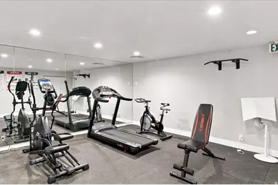945 E Creek Hill Ln #10, Midvale, UT 84047 - Photo 19