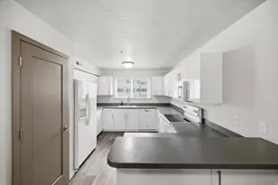 1700 Sandhill Rd, Orem, UT 84058 - Photo 9