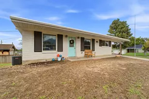 10384 S Amaryllis Dr, Sandy, UT 84094 - Photo 1