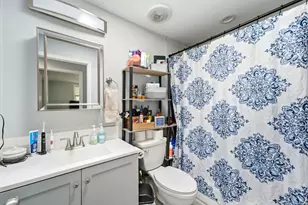 10384 S Amaryllis Dr, Sandy, UT 84094 - Photo 13