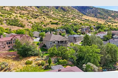 141 Taylor Ave, Ogden, UT 84404 - Photo 1