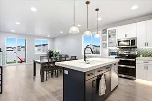 3049 S 2675 W, Syracuse, UT 84075 - Photo 11