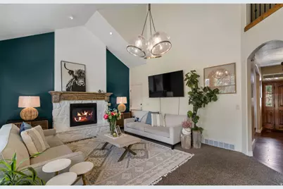 6360 N Willow Creek Rd, Mountain Green, UT 84050 - Photo 13