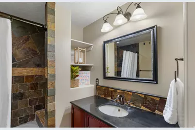 6360 N Willow Creek Rd, Mountain Green, UT 84050 - Photo 35