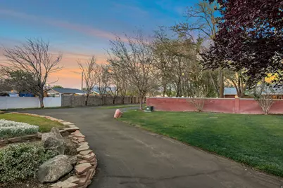2737 W 9850 S, South Jordan, UT 84095 - Photo 53