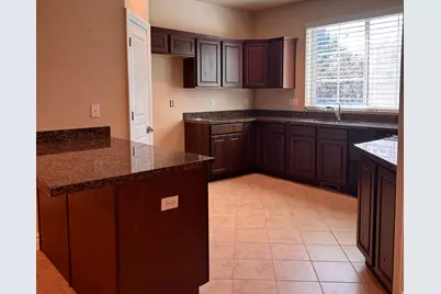 132 N 360 W, Centerville, UT 84014 - Photo 5