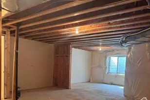 132 N 360 W, Centerville, UT 84014 - Photo 23
