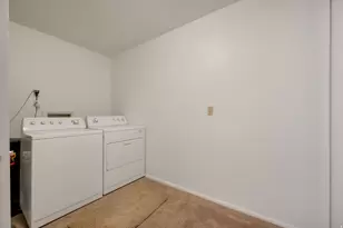 5572 S Marshwood Ln, Murray, UT 84107 - Photo 19