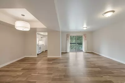 5572 S Marshwood Ln #E, Murray, UT 84107 - Photo 3