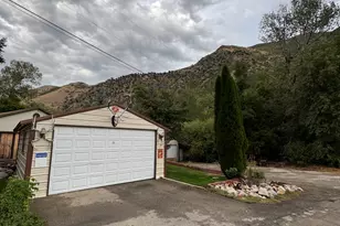 6633 E Holiday Hills Rd, Springville, UT 84663 - Photo 3