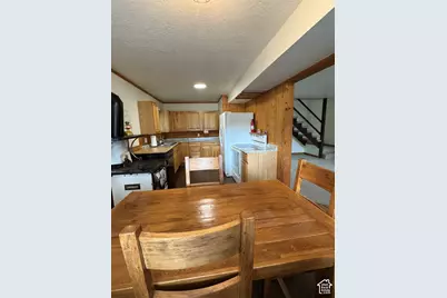 6633 E Holiday Hills Rd, Springville, UT 84663 - Photo 33