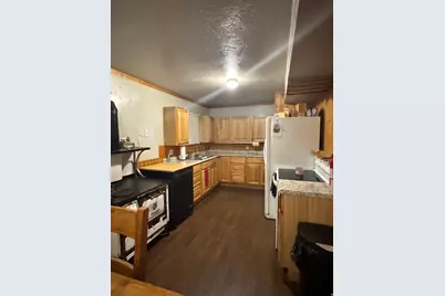 6633 E Holiday Hills Rd, Springville, UT 84663 - Photo 27